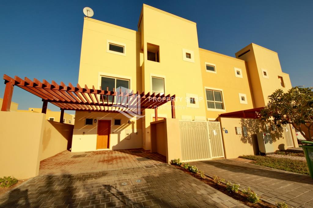 3 br villa type A – Single row in Samra for sale now!